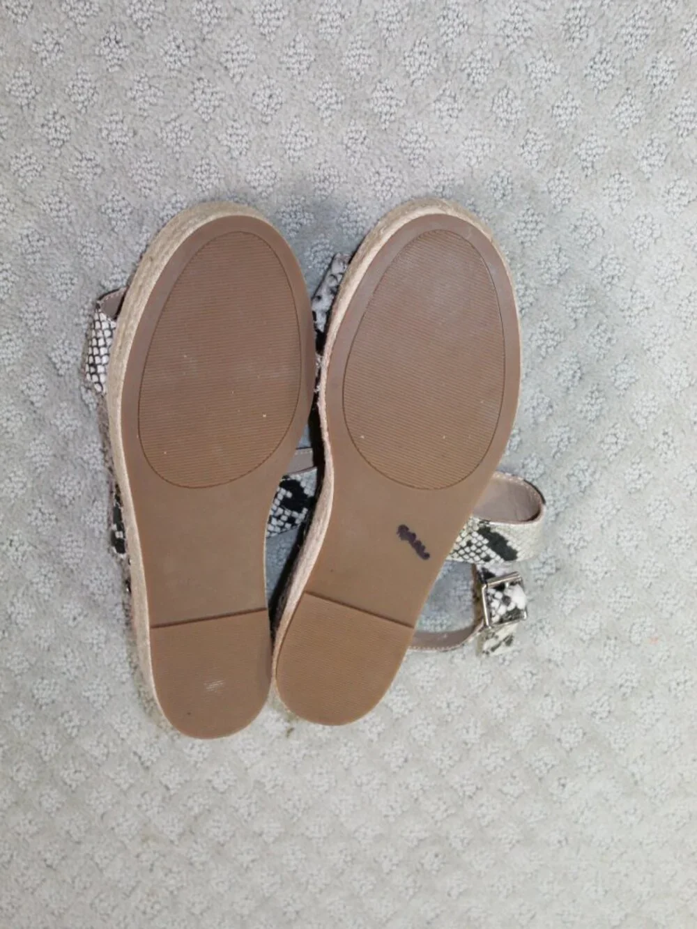 Steve Madden Fifer Size 9 Platform Snakeskin Print Espadrille Sandals